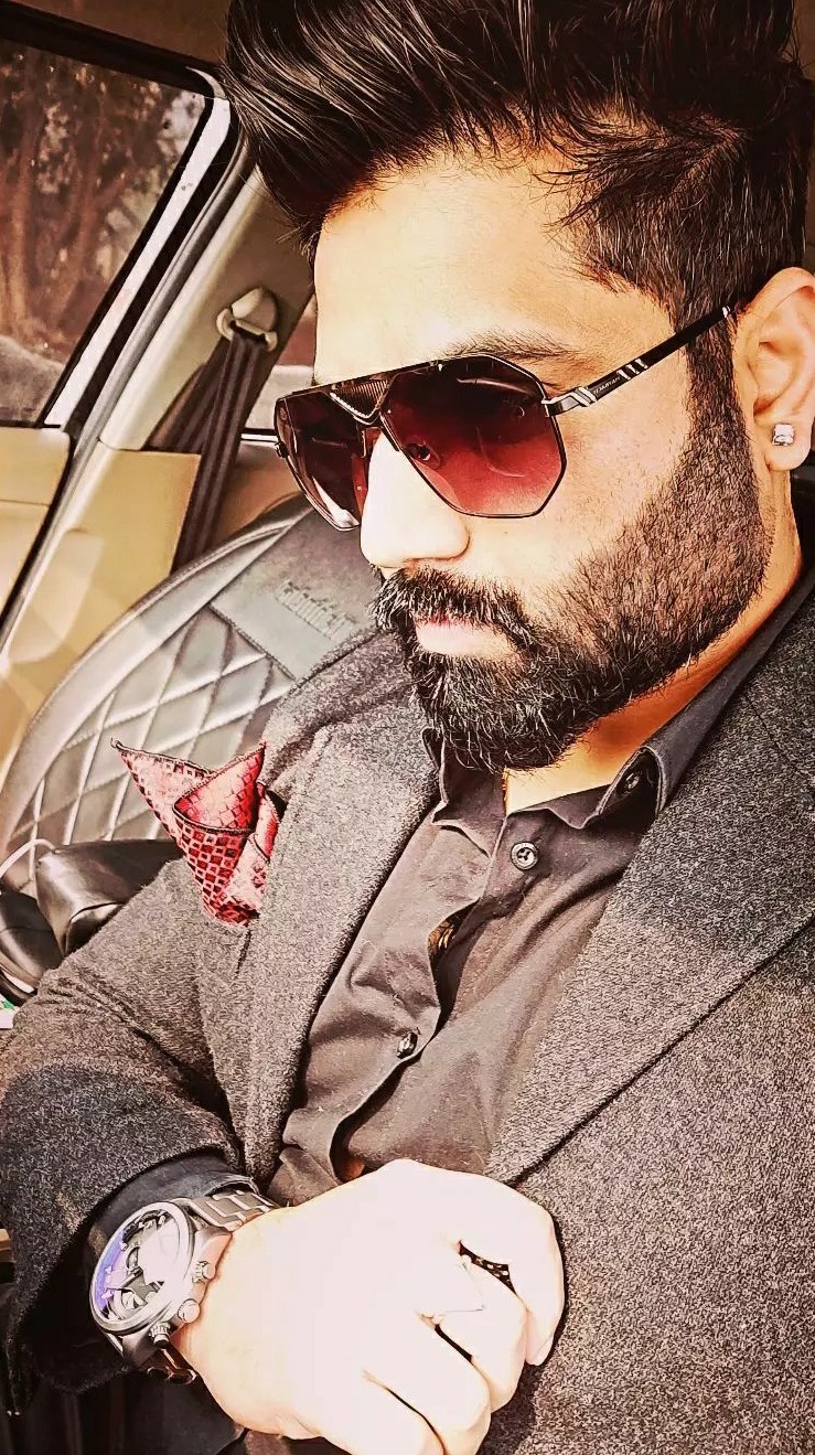 Neeraj Sahota (Neil)